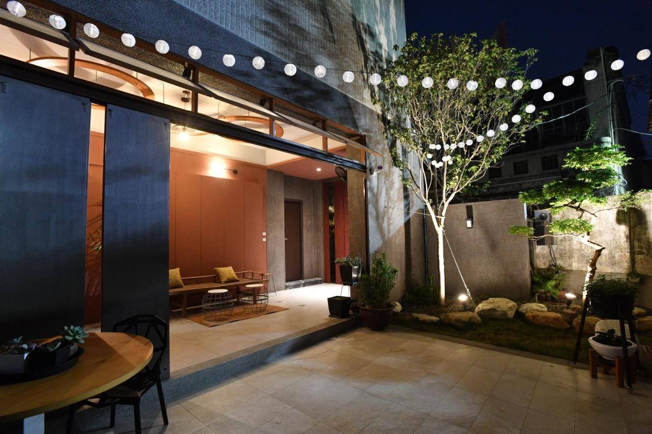 Fu'S House 52 Hotell Tainan Exteriör bild