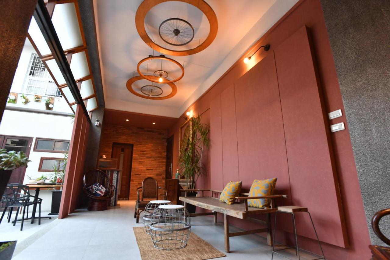 Fu'S House 52 Hotell Tainan Exteriör bild